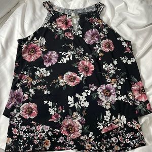 White House Black Market Sleeveless Floral Top